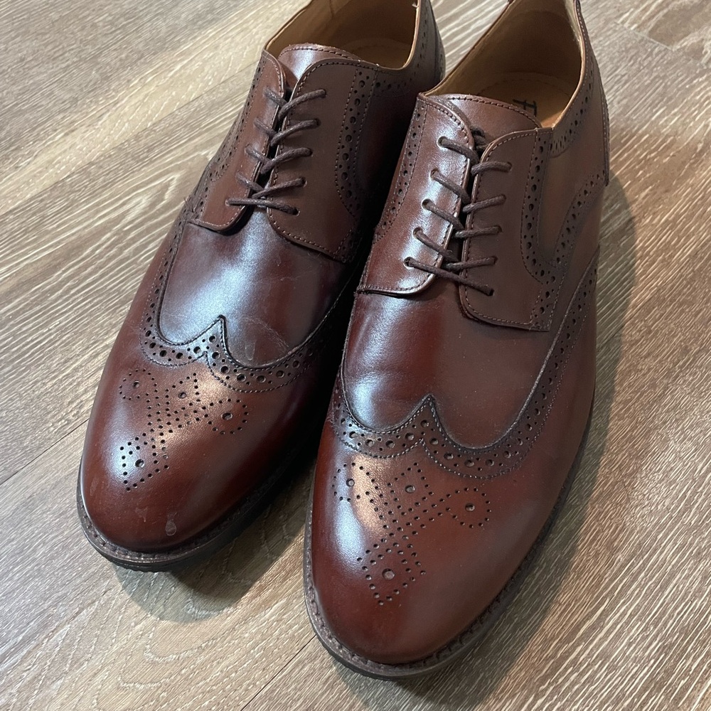 Classic Brown Leather Brogue Shoes